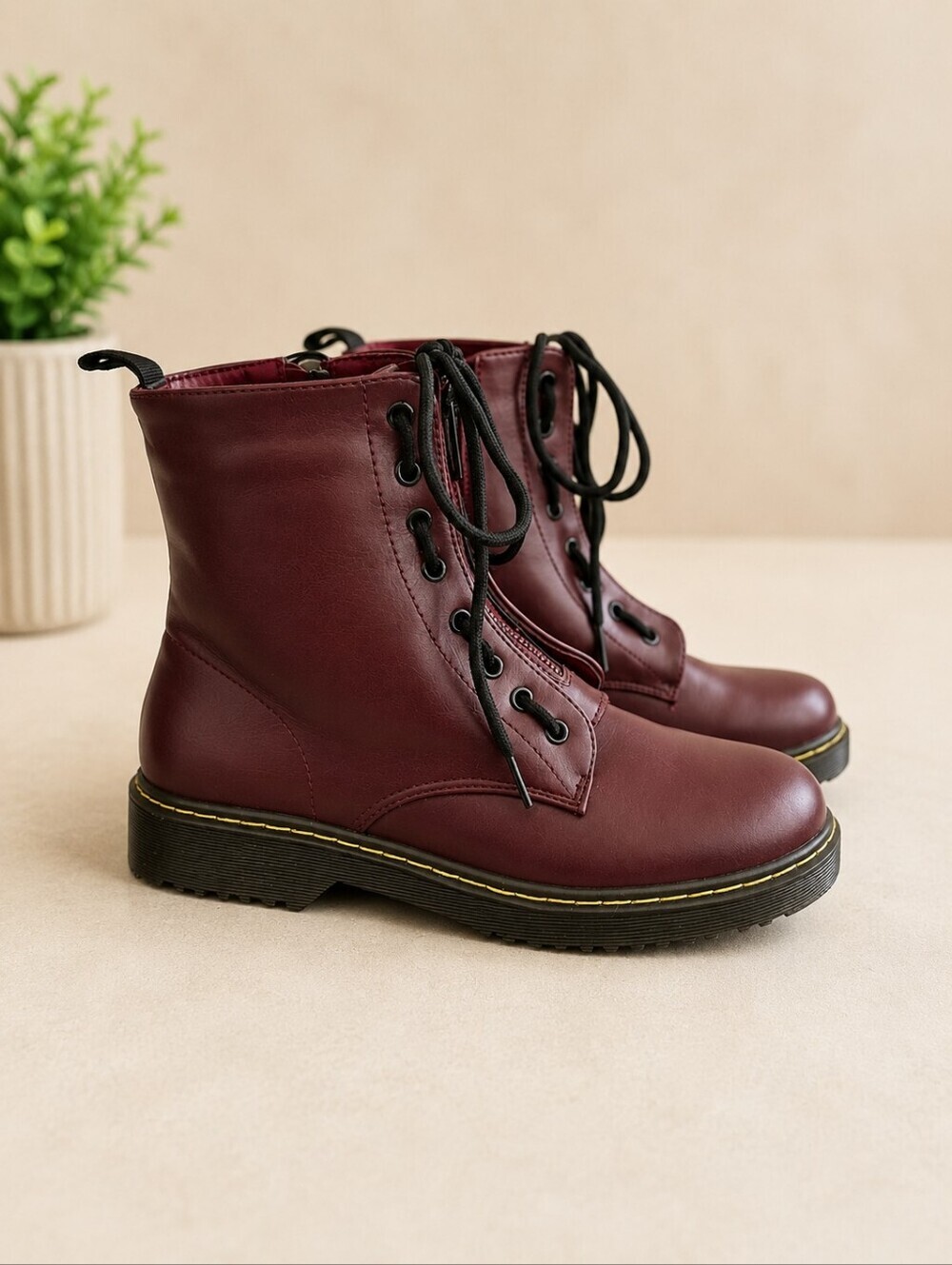 Avitto Designs Saranti Women's Burgundy Combat Boots Size 7 New Without Tags - Picture 4 of 8